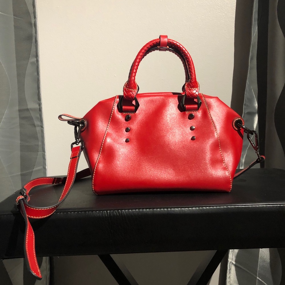 High Quality Red Crossbody Handbag